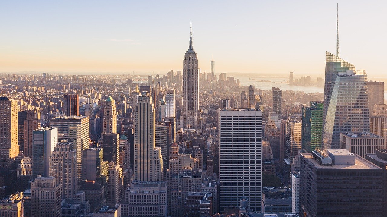 Così gli ascensori hanno inventato la città moderna